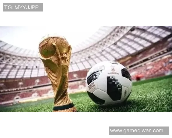 帅气足球明星展现艺术才华亲手绘制足球梦想画作