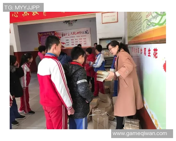 羽毛球场上的追梦旅程：黄丽的坚持与成长故事